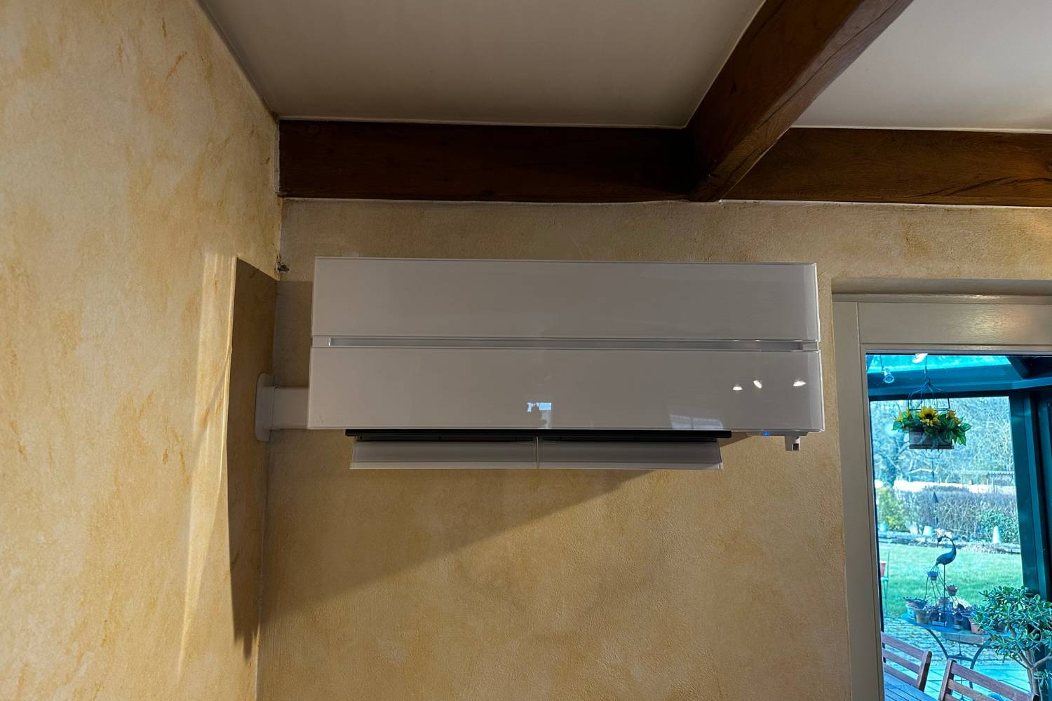 Installation climatisation — livraison propre